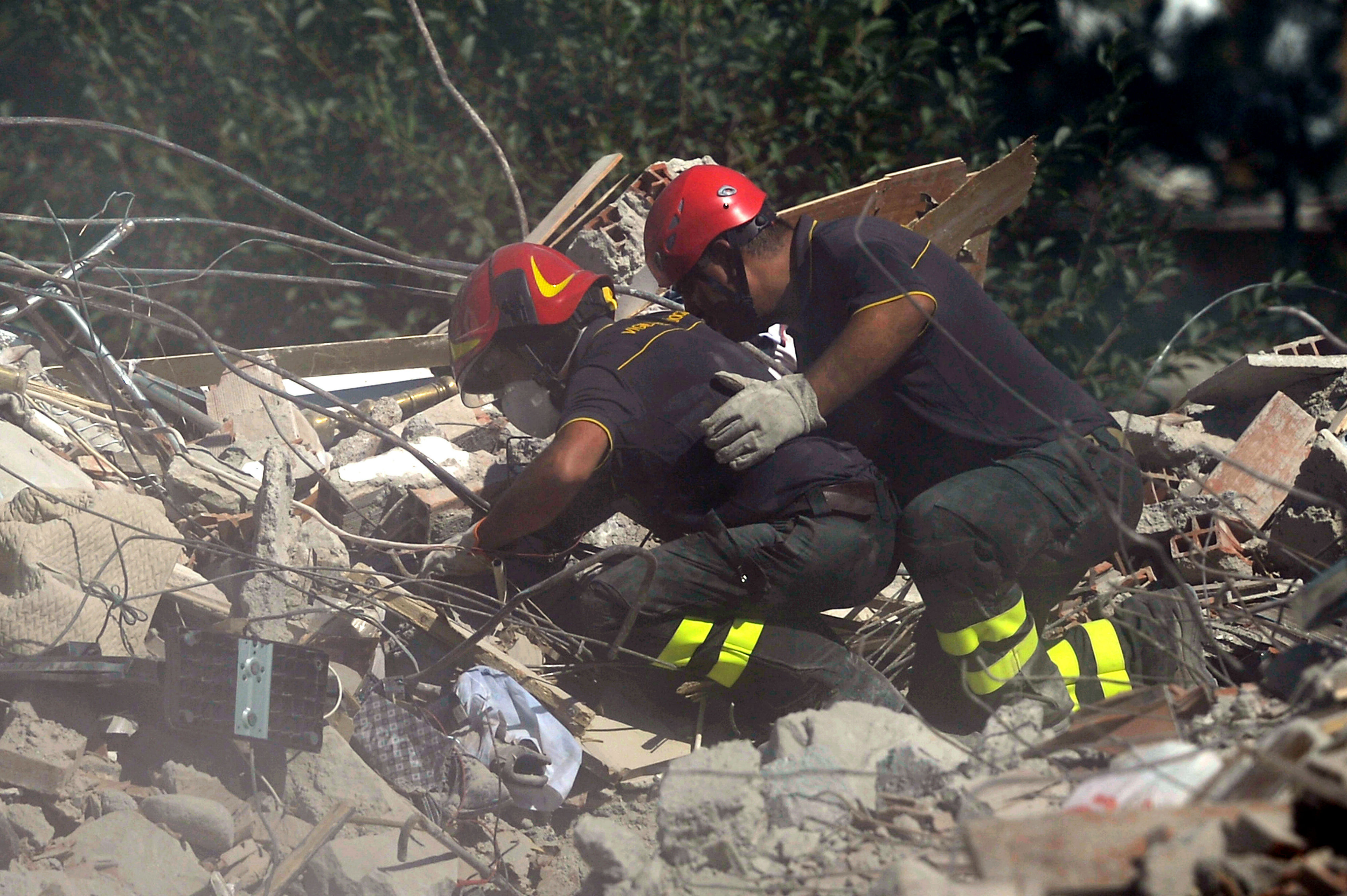 Fotos de la tragedia que viven los italianos tras terremoto